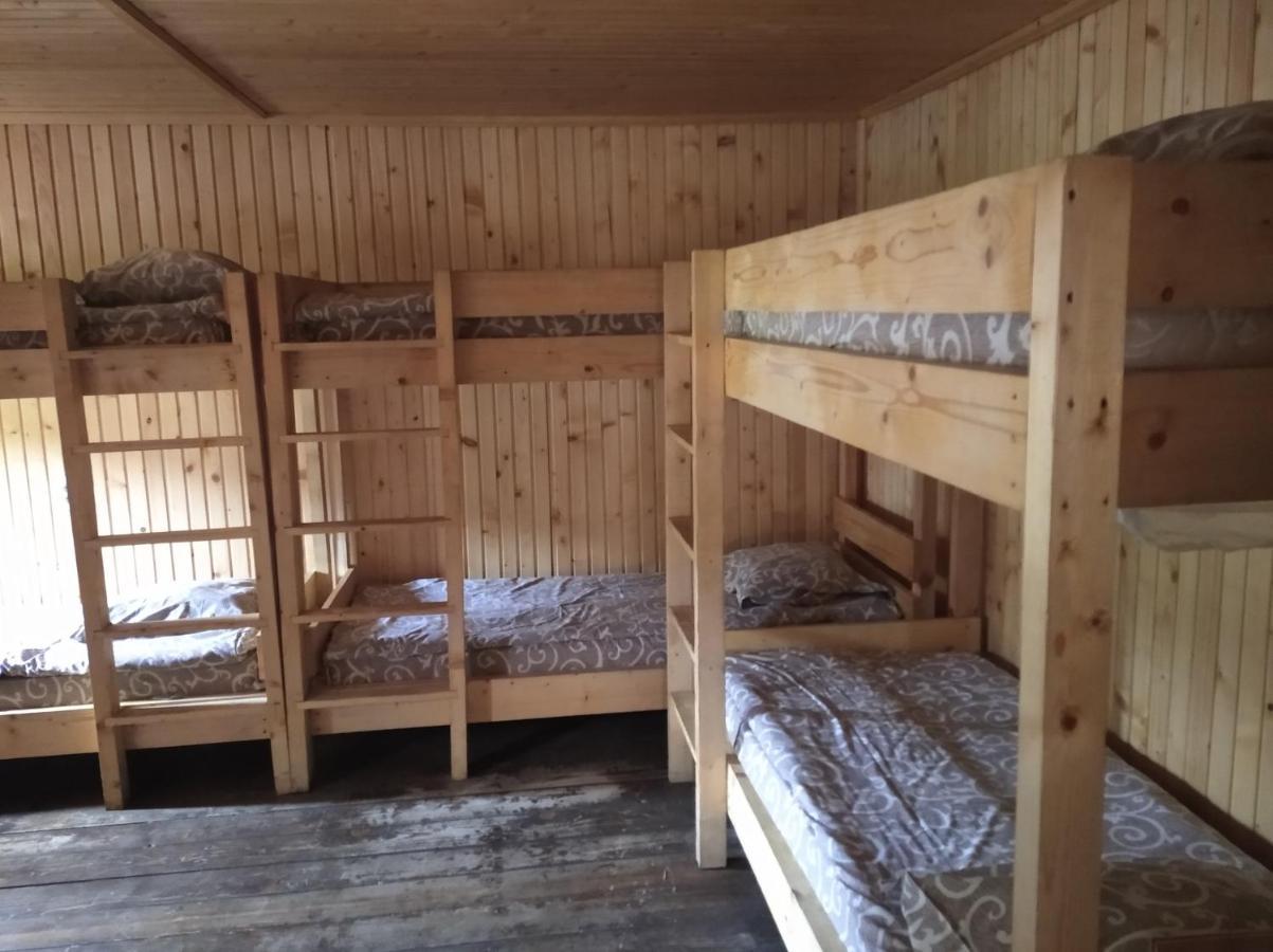 오르야브치크 Садиба Віват 빌라 외부 사진